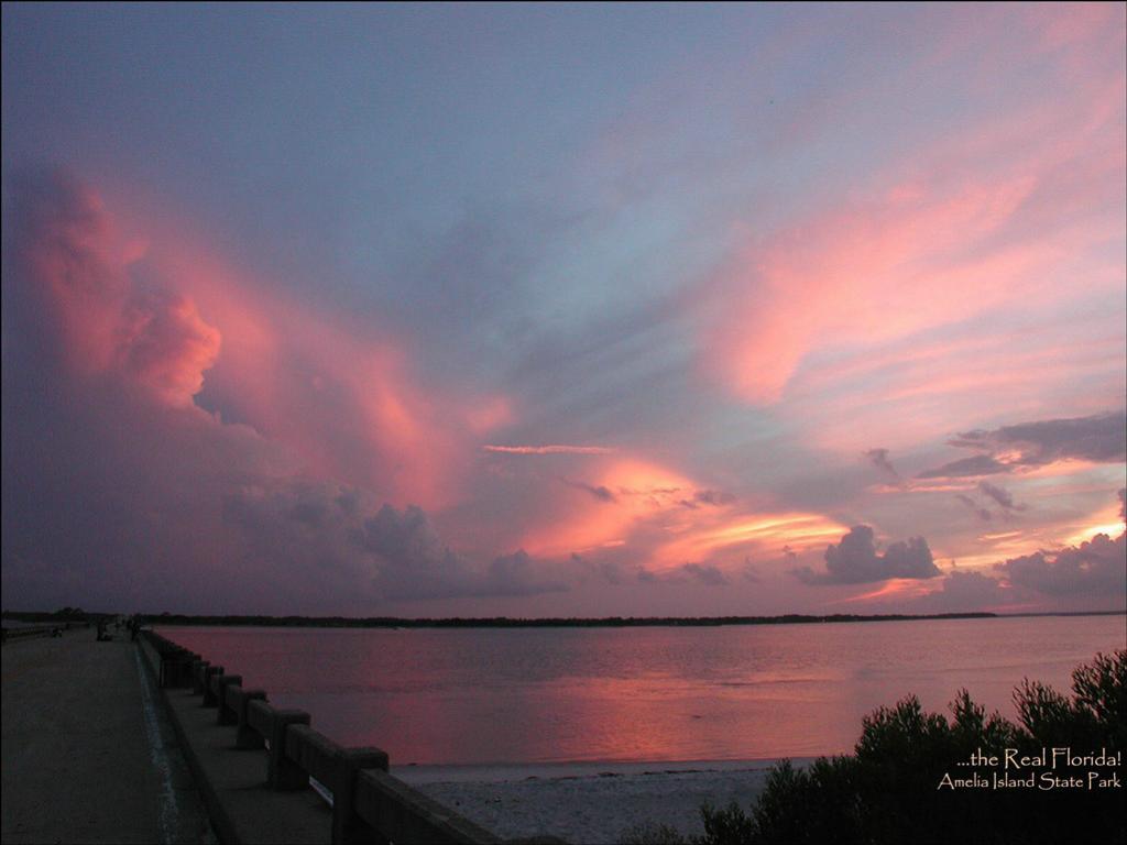 โลกอันกว้างใหญ่