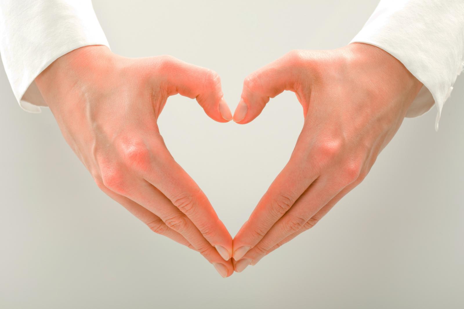 ภาษามือแสดงความรัก